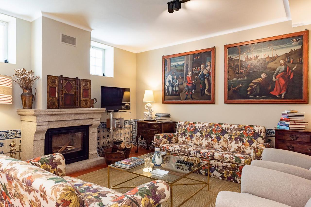 Quinta De Mouraes Casa Dos Rododendros Pensionat Lever Exteriör bild