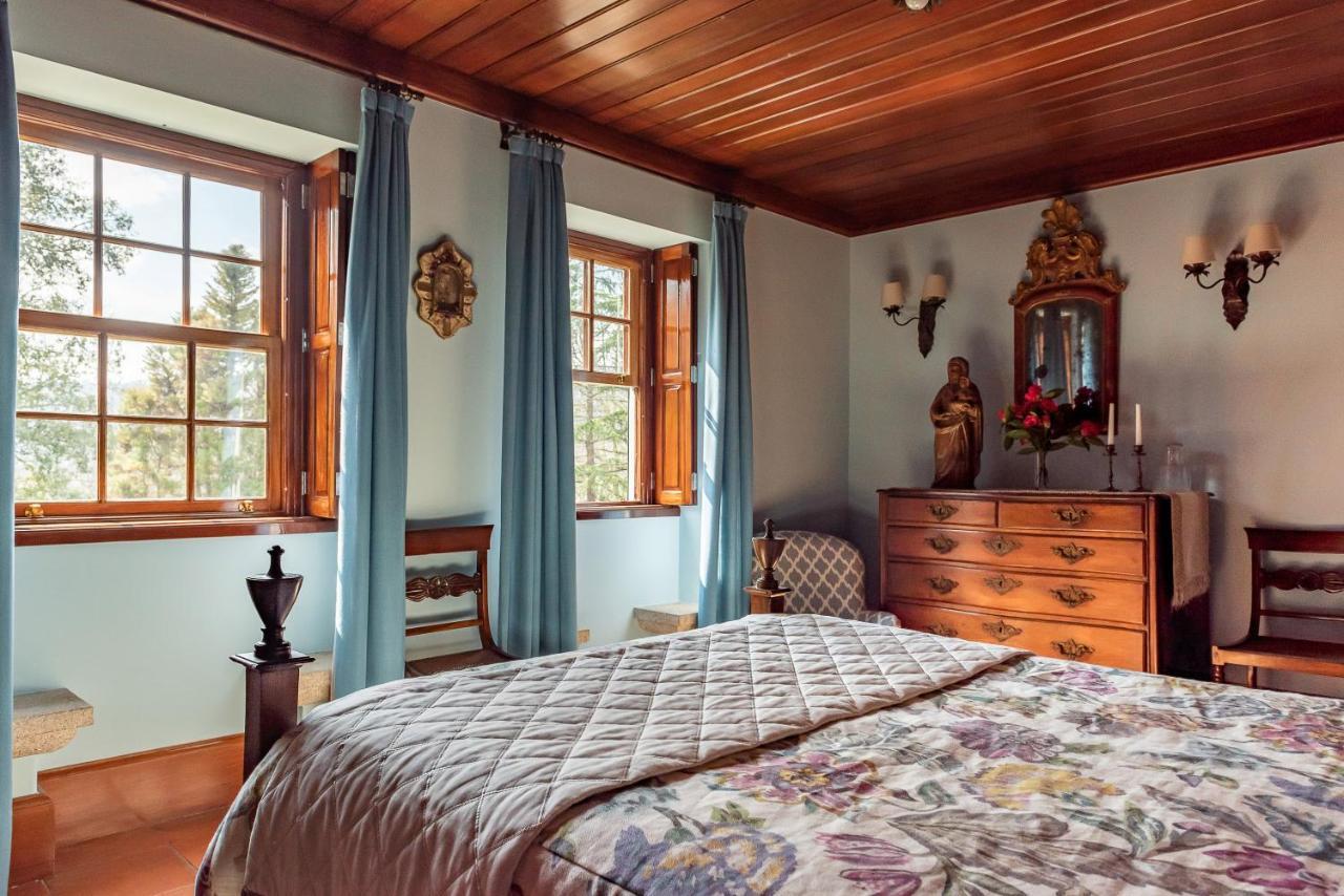 Quinta De Mouraes Casa Dos Rododendros Pensionat Lever Exteriör bild