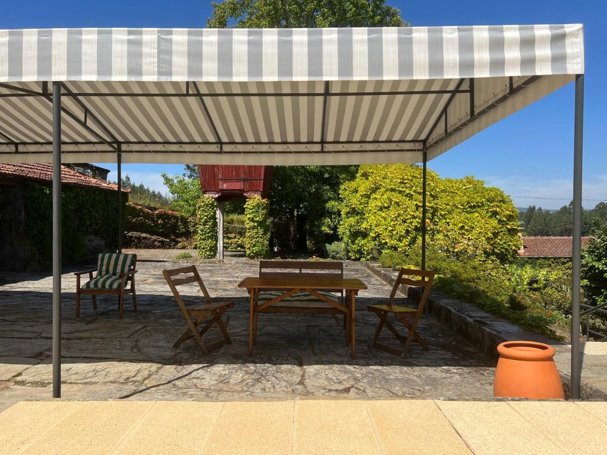 Quinta De Mouraes Casa Dos Rododendros Pensionat Lever Exteriör bild