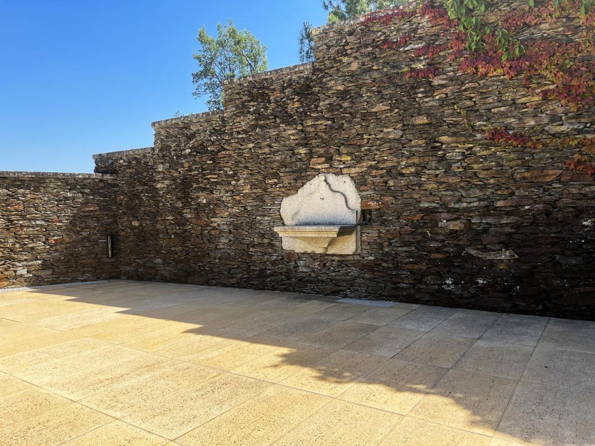 Quinta De Mouraes Casa Dos Rododendros Pensionat Lever Exteriör bild