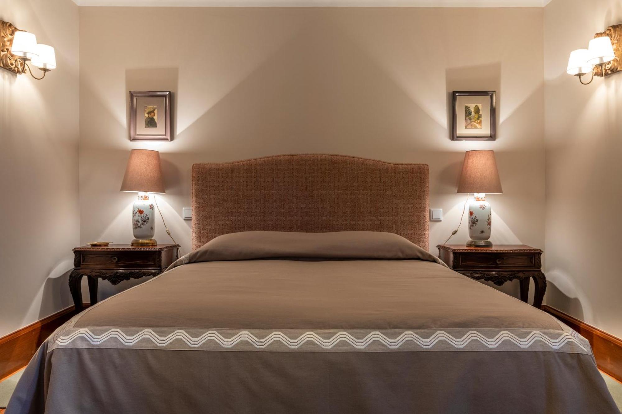 Quinta De Mouraes Casa Dos Rododendros Pensionat Lever Exteriör bild